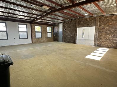 5 Queen Street, Merredin WA 6415