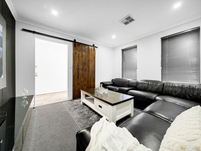 14 Pinner Street, Dayton WA 6055