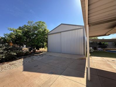 9 TAUTOG STREET, Exmouth WA 6707