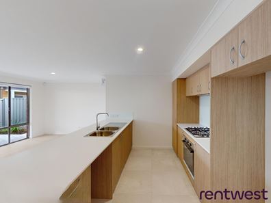 4/36 Keehner Entrance, Martin WA 6110