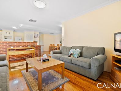 2A Leeton Close, Halls Head WA 6210