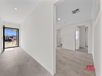 38 Blossom Parkway, Henley Brook WA 6055