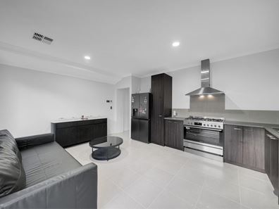 6 Charades Way, Brabham WA 6055