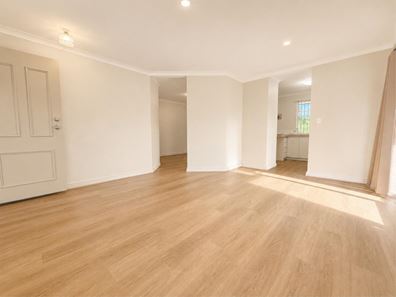 4 Fuge Lane, Leda WA 6170