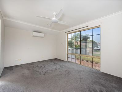 16 Charente Close, Port Kennedy WA 6172