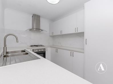 18 Narran Street, Hilbert WA 6112