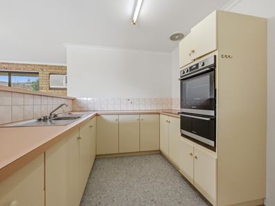 3/1 Sardam Place, Mahomets Flats WA 6530