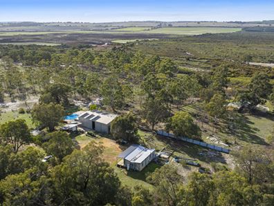 305 Whitfield Springs Road, Beermullah WA 6503