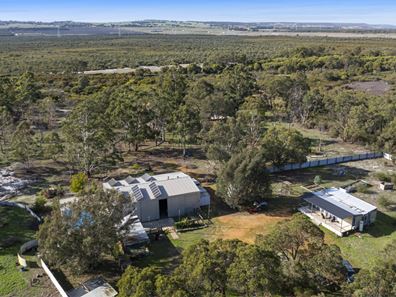 305 Whitfield Springs Road, Beermullah WA 6503