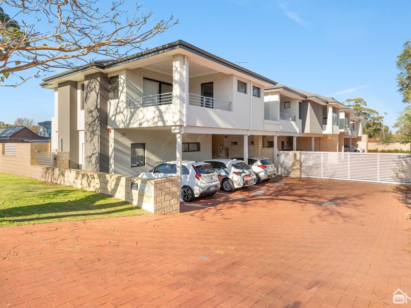 7/11 Goldsmith Road, Spearwood WA 6163