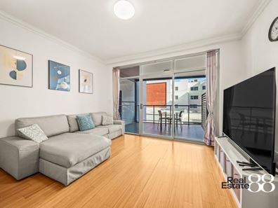 8/153 Kensington Street, East Perth WA 6004