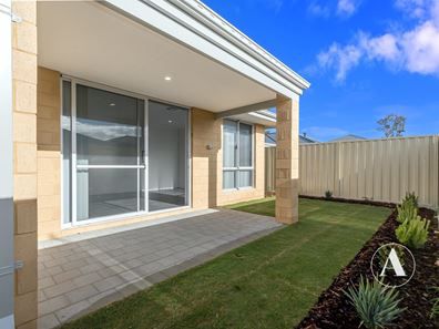67 Lovett Drive, Forrestfield WA 6058
