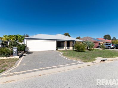 15 Ornata Bend, Banksia Grove WA 6031