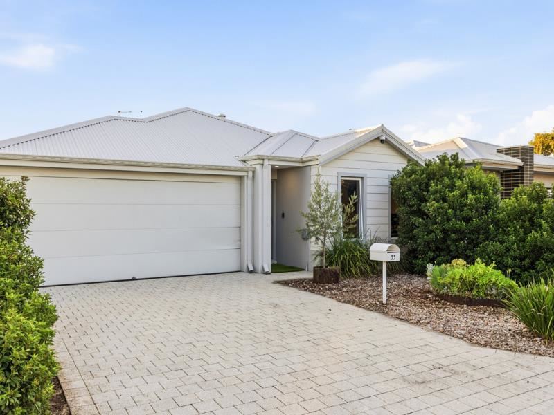 33 Berryana Loop, Girrawheen
