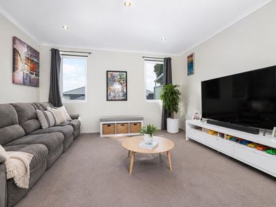 13 Peartree Terrace, Seville Grove WA 6112