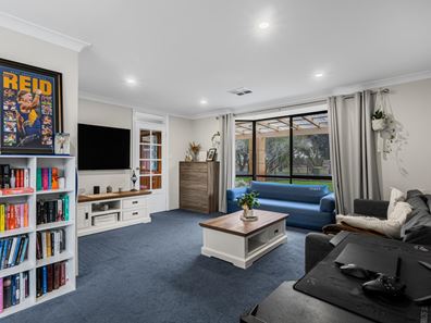 88 Bibra Drive, Bibra Lake WA 6163