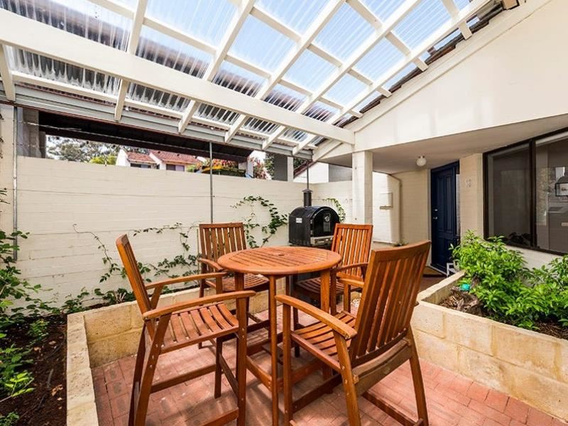 10/24 Davies Road, Claremont
