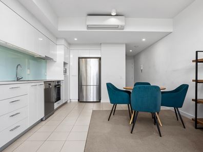 13/22 Heirisson Way, North Coogee WA 6163