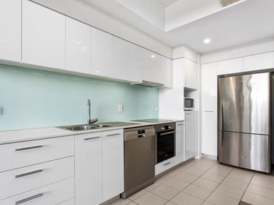 13/22 Heirisson Way, North Coogee WA 6163