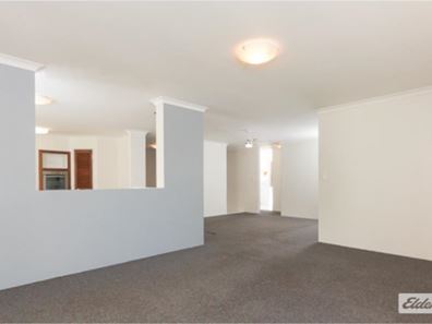 15 Fitzroy Close, Cooloongup WA 6168