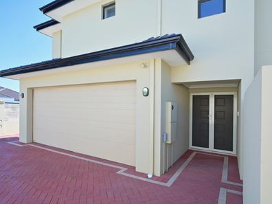 20A Cvitan Bend, Madeley WA 6065
