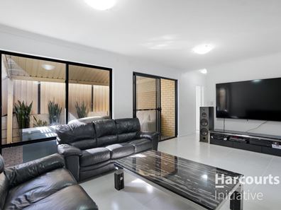 111C Wilmington Crescent, Balga WA 6061