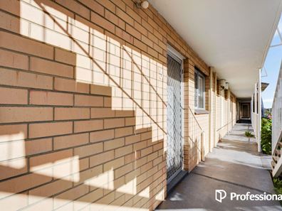 5/35 Osborne Place, Stirling WA 6021
