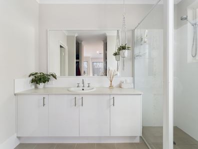 20 Treecreeper Way, Erskine WA 6210