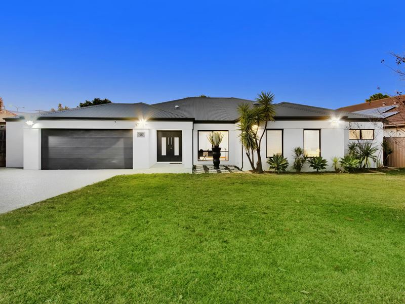 107 Howes Crescent, Dianella
