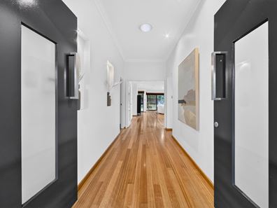 107 Howes Crescent, Dianella WA 6059