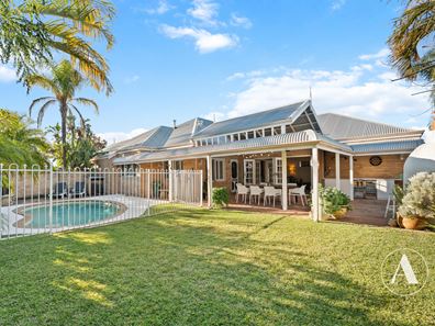 11 Thyme Close, Thornlie WA 6108