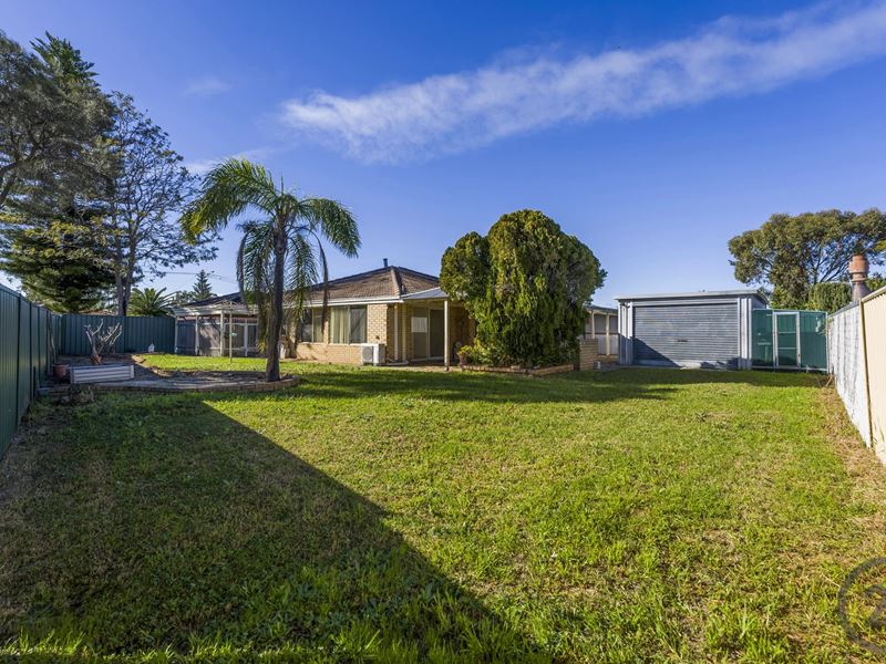 5 Casula Avenue, Coodanup WA 6210