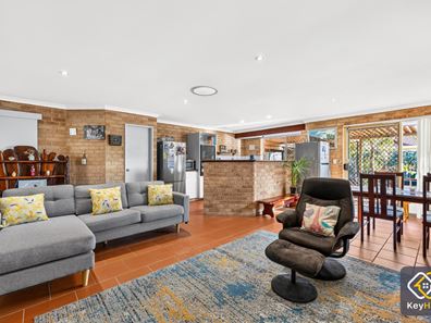21 Gnangara Drive, Waikiki WA 6169
