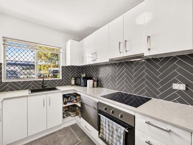 3/110 Central Avenue, Inglewood WA 6052