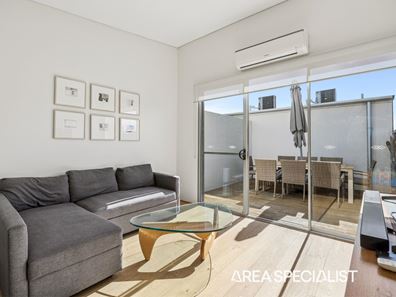9/18 Park Road, Crawley WA 6009