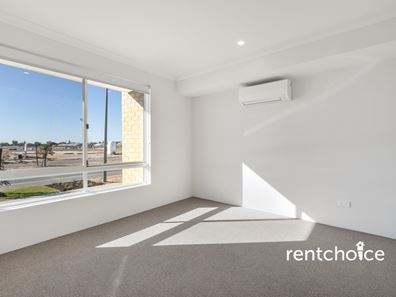 107 Ocean Parade, Madora Bay WA 6210