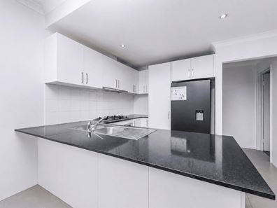 27 Goodalli Street, Jindalee WA 6036