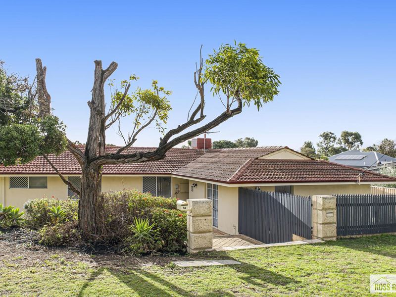 1 Fenton Way, Hillarys WA 6025