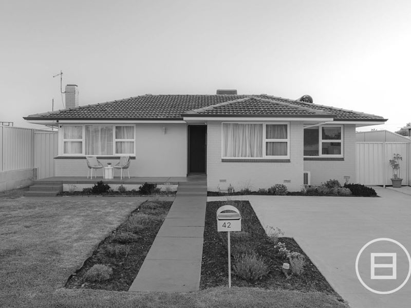 42 Ashby Terrace, Viveash WA 6056