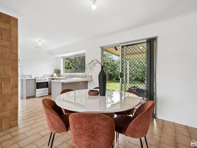 181 Cammillo Road, Kelmscott WA 6111
