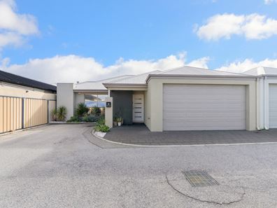 4/21 Oriole Way, Tapping WA 6065