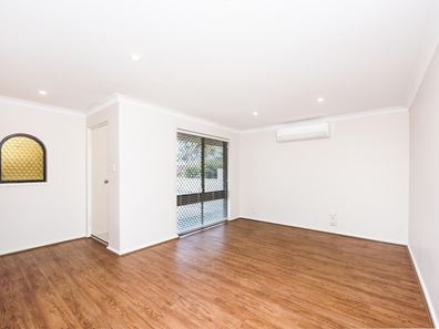 4 Beete Place, Beechboro WA 6063