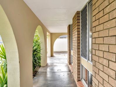 27 Sievewright Street, Silver Sands WA 6210