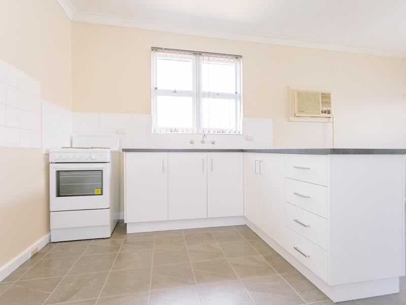 3/327 Scarborough Beach Road, Woodlands WA 6018
