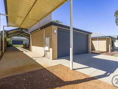60 Midsummer Circle, Pinjarra WA 6208