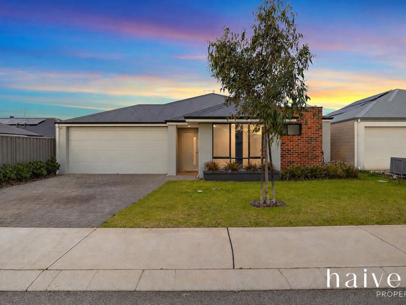 4 HUON STREET, Byford WA 6122