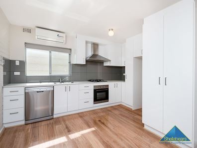 11/4 Gadsdon Street, Cottesloe WA 6011