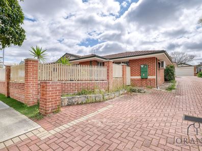 1/162 Hillsborough Drive, Nollamara WA 6061
