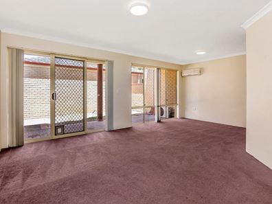28/4 Marlo Place, Waikiki WA 6169