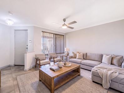 31 Kerkeri Heights, Lakelands WA 6180